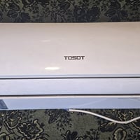 عندي سبلت طن واحد  غاز 410  نضيف جدن  السعر ٣٠٠الف  مكاني بغداد 077686...