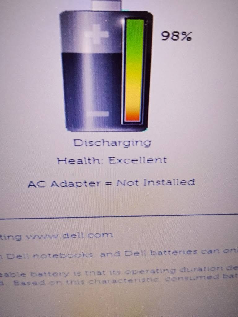 لابتوب للبيع  للالعاب والبرامج نحيف 
⚙️ مواصفات اللابتوب (Dell Latitude 3590):
 المعالج (Processor): Core i5 - الجيل الثامن.
 الذاكرة العشوائية (RAM): 8 جيجا.
 سعة التخزين (Storage): SSD 256 جيجا (سرعة فائقة).
كارت الشاشه حجم : 4 جيجا  نوع انتل UHD
صحة البطارية : EXCELLENT 
نظافة اللابتوب :  95 بالمية 
 حجم الشاشة: 15 إنش.
🔌 المنافذ المتوفرة باللابتوب:
 منفذ الشاحن الأصلي من Dell.
 منفذ Type-C + منفذ LAN للإنترنت.
 منفذ HDMI للشاشات + منفذين USB.
 منفذ ذاكرة (RAM) + منفذ سماعات AUX.
 💰 السعر: 225.000 وبيها مجال للشراية  

📞رقم الهاتف والواتساب: ***********
📍 العنوان: ميسان - حي الخليج - قرب الملعب. عمارة, ميسان
