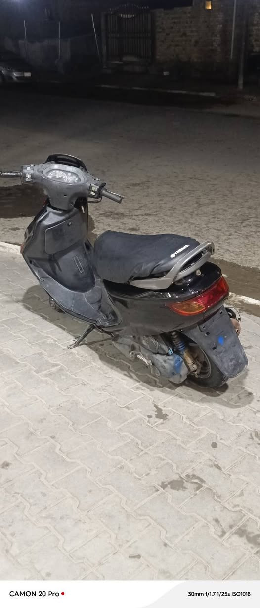 السلام عليكم
دراجه فراشه حاويه عل وضع الرمبه صارله ٣ اشهر من طالعه من الرمبه كفاله عامه من كلشي مكينه مامفتوحه سبانه مامحطوط عليه كله شغال سلف هورن هندر كهربائيات اشاير مكاني ديوانيه حي العسكري فلكه العلماء شراي تعال خاص وهذا رقمي اتصل ‏‪***********‬‏
