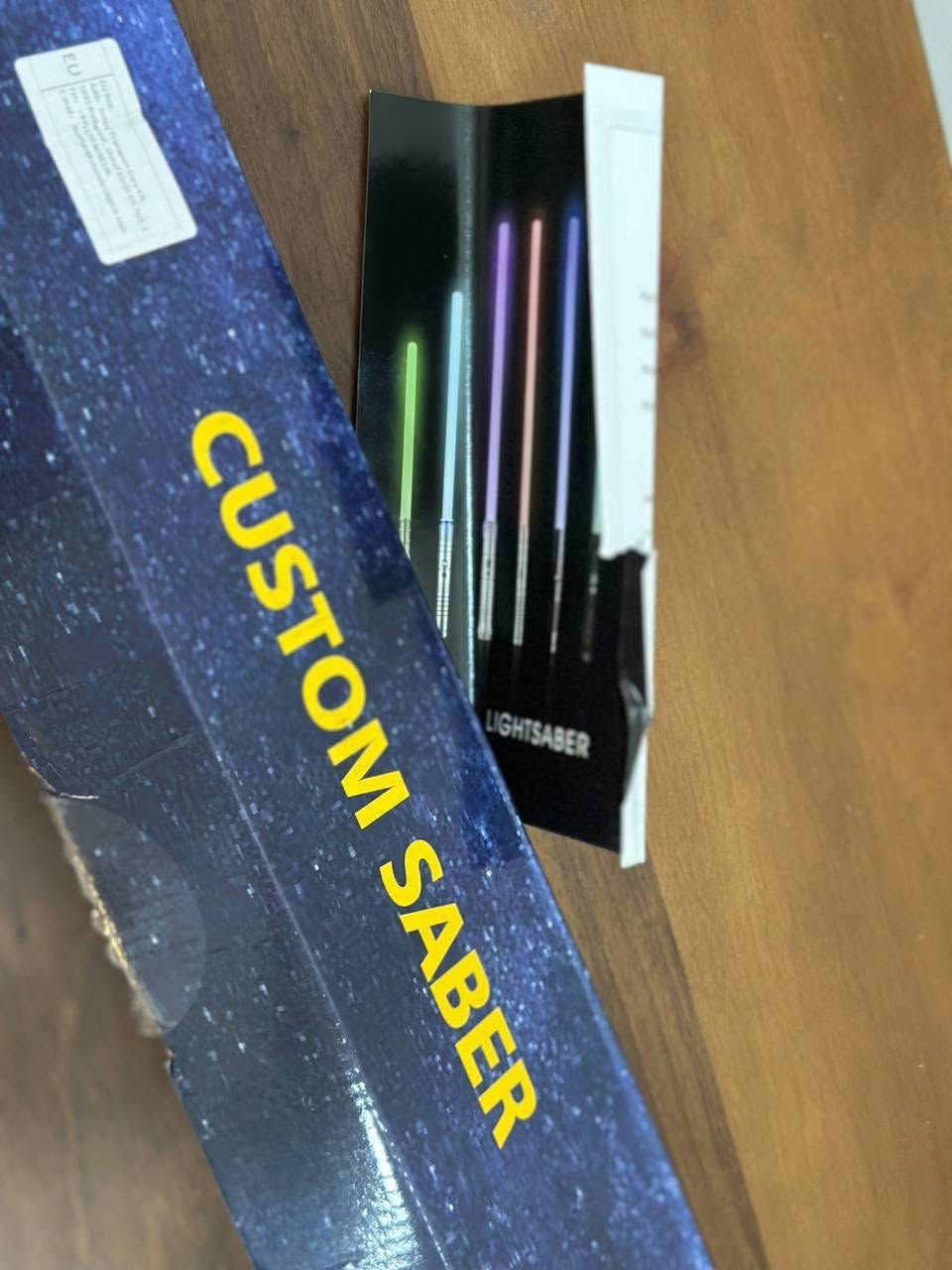 سيف لايتسابر Custom Saber RGB + اصوات ⚔️
المواصفات:
1. مقبض معدن الومنيوم ثقيل - مو بلاستك
2. نصل 90سم Polycarbonate قوي يتحمل قتال خفيف
3. 7 الوان + وضع تغيير تلقائي Rainbow
4. اصوات تشغيل/اطفاء + صوت تصادم Clash Sound
5. شاحن USB + العلبة والفوم موجودة


**إذا كنت صاحب هذا الإعلان وتريد حذفه لأي سبب، رجاءا أرسل رسالة إلى الدعم الفني**