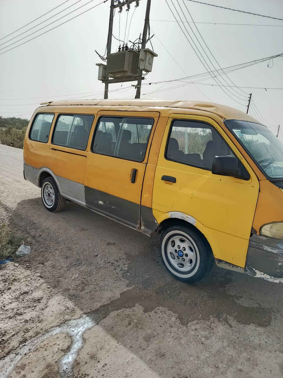 كيه للبيع 14 نفر مديل 2000 سيار جاهسه شرط اليشتريهه يداورهه  مكانهه ناصريه  الستفسار عل رقم ***********    السعر  85  وبيعه مجال
