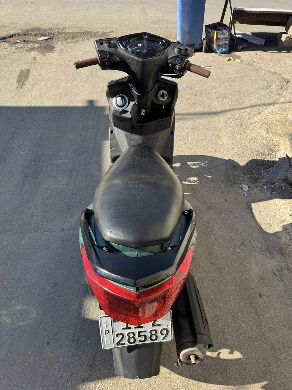 السلام عليكم شباب سكنس فحل مرقم للبيع رقمها بغداد دراجه كفاله عامه يابانيه قبق نفخ بيها تزويد همين ولونها مميز بيها زوج كلجات وجاملغ امامي اصلي وراس ودشبول كامل مال لد وبكلايت كرزي وبعد بيها نواعم دراجه تخبل وخير من الله شرط لا مشتراكات توكفك ولا شي مو شراي لاتعبني مكاني المدينه  هاذا رقمي ***********
