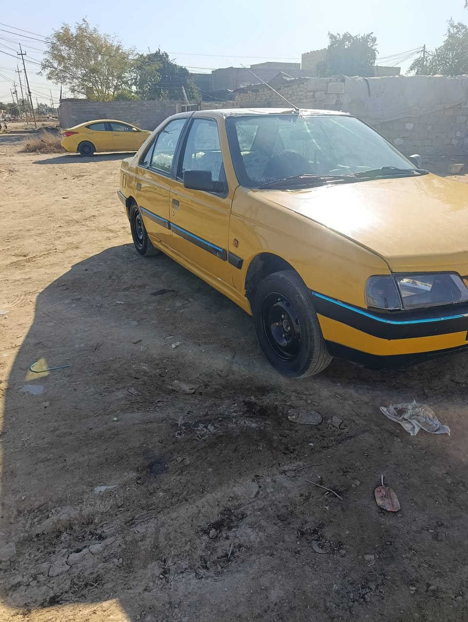 سلام عليكم بيجو 405 موديل 10 رقم بابل شرعيهه هم ابابل رقم الماني  رايد مراوس حته لو بدون تحويل بس مو رقم احمر سياره جاهزه مكنيه وكير  خير من الله  هيئه وغرامه ماعرف شكد عليهه مكاني بغداد سبع اقصور  ***********
