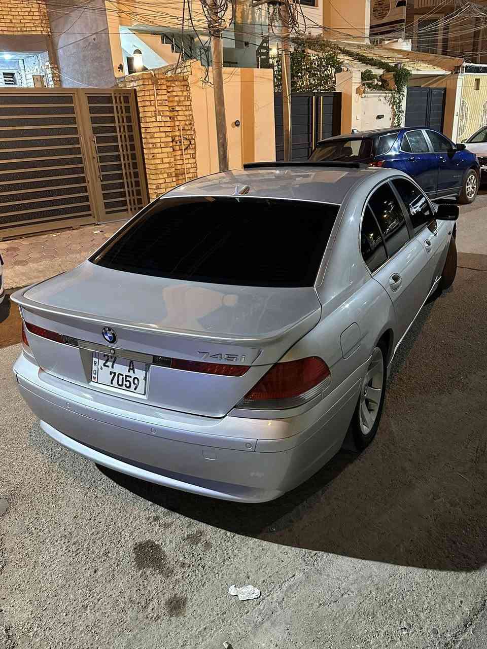 BMW 745i v8
اللهم صلي على محمد وال محمد 🤍
باخره 2002 اللون رصاصي مكفوله كفاله عامه السياره فول مواصفات بصمه 5بردات كهرباء خزن ميموري كشنات جلد تدفئه تبريد تحكم استيرن كير تعليك وسايد ابريك كهربائي حساسات امامي خلفي شاشه وموس  بل اضافه الى كلاصات يشتغلن بارد وي التبريد وحار وي التدفئه فتحه سايد روف 3طگات مثل ماموضح بلصور كلشي بيه شغال وخير من الله مكينه وكير وحداديه كفاله تخم ويل وتخم تاير جديد سياره غرفتها نظيفه جداً وكهربائيات كله شغاله وتلفوناتها وغراضها كله موجوده رقم ذي قار 4 ارقام الدولي مشروع وطني مداور بنفس اليوم سياره عل ايدي مال جناي من البيت للجامعه تاخذها ربع ماتصرف عليها مكان السياره كوت مركز المدينه السعر 133 قابل للتفاوض ويرهم بيع او مراوس للاستفسار الاتصال ***********وموجود واتساب ايضاً  وبلتوفيق للجميع .
