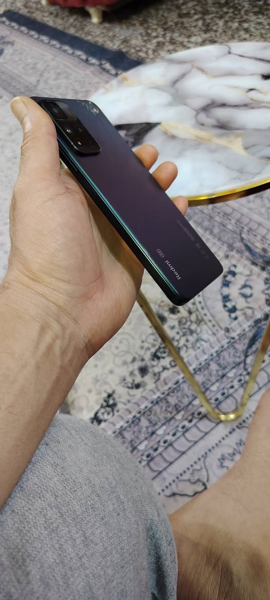 نوت ١١ برو بلاس فايف جي السعر ١٥٠ قفل بيع او مراوس مكاني كربلاء *********** كربلاء, العراق
