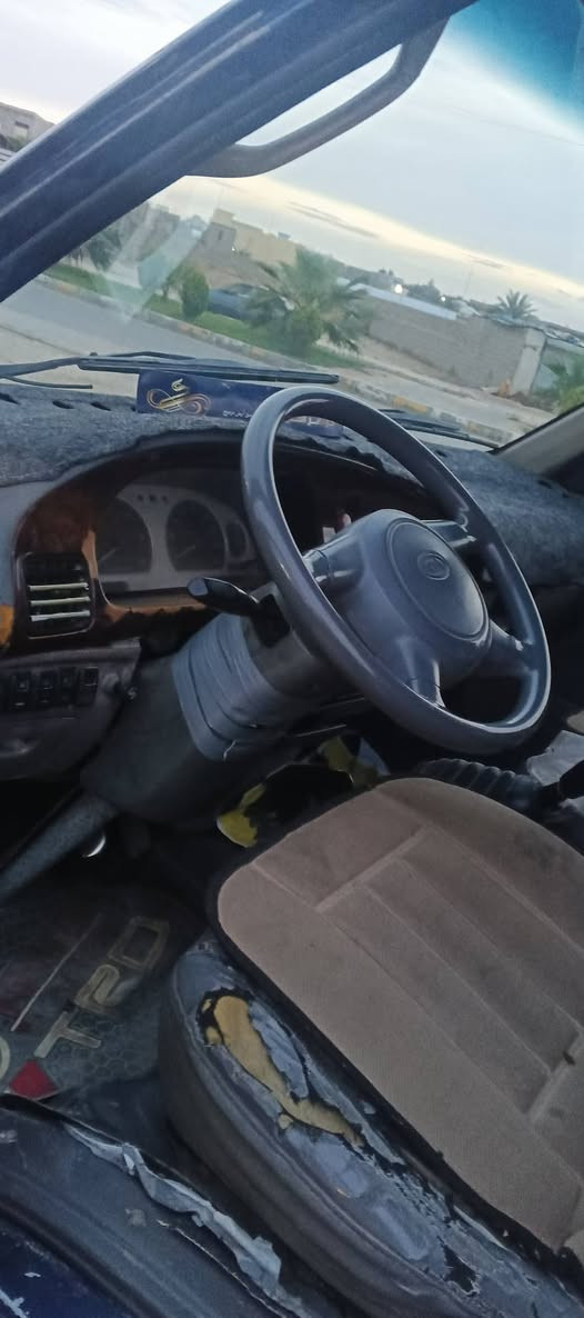 السلام عليكم 
كيه بريجو 
موديل 1996
كير محرك اكسل مكفوله 
الصدر يرادله شغل 
السياره بلاديه شواصي نضيفه 
بدون صبغ يرادله شغل حزام 
سنويه ساقطه اله شهرين 
الك مصفره هيئه وغرامات 
تحويل مباشر 
السعر 50وبيه مجال 
***********
مراوس بسياره صغيره حديث هم ترهم
