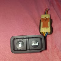 دكمة جنطة وبانزين سوناتا مضلع مال حاوية سعر 25  يوجد توصيل جميع المحاف...