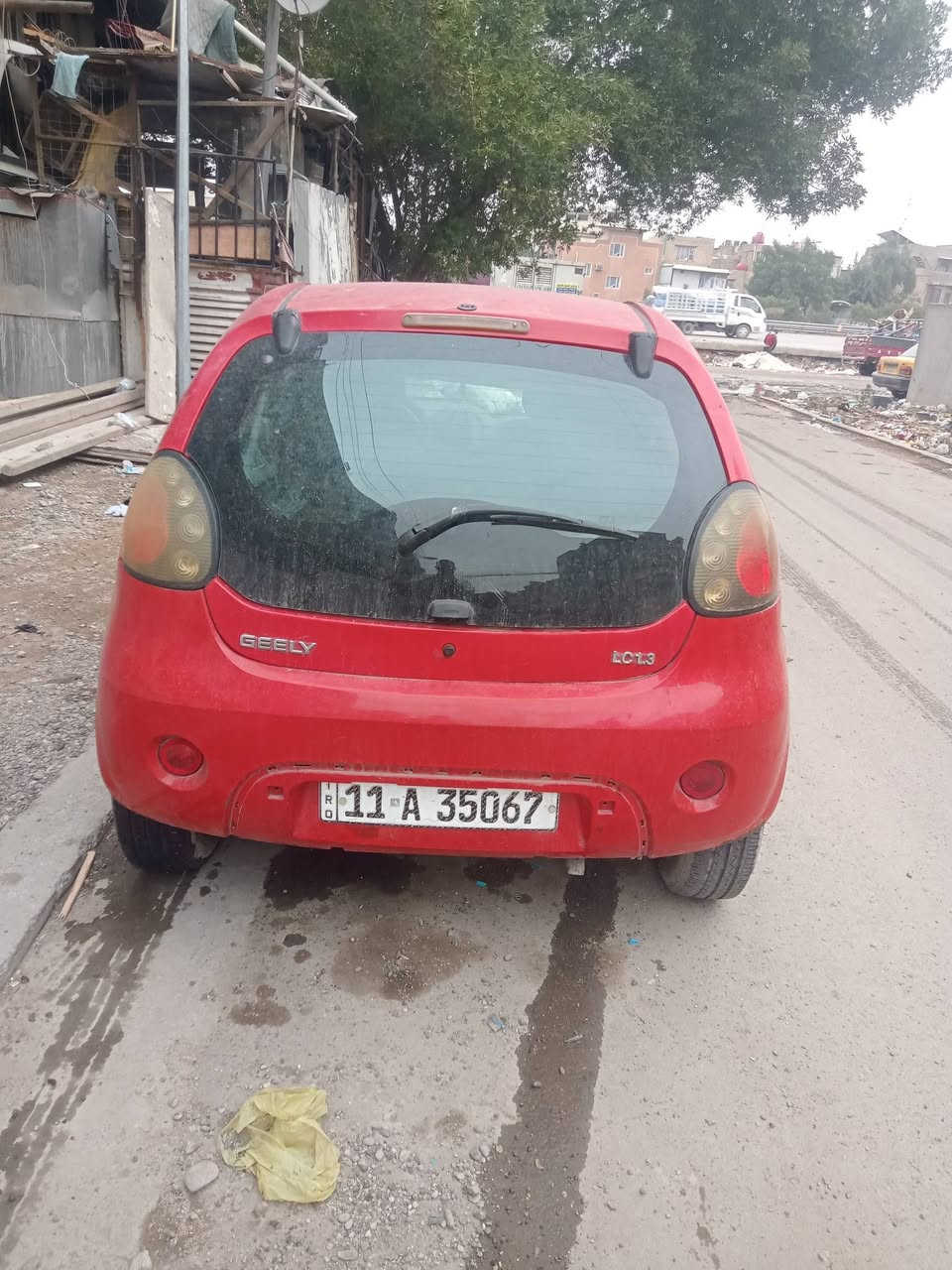 يا الله باندا موديل ١٠ للبيع كير مكينه خير من الله شرط نضافه الكشر بيها ٣ قطع صبغ سياره  داخلها نضيف مدوشمه شاشه سياره رقمها انكليزي سنويه جديده سياره يعتازلها بعض ترتيب السعر ٣٥ مكان سياره بغداد الاعظميه ***********
