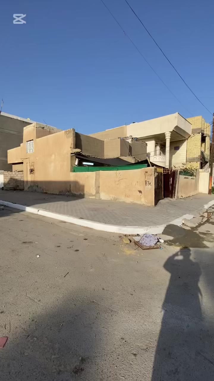 دار للبيع 🔺 المساحه 210متر ركن .. شارع 20 .. منطقة بغداد الحسينيه الجريخي شارع حسينية اسد الله الغالب 🔺 السعر 120 ..للاستفسار والاتصال ***********

