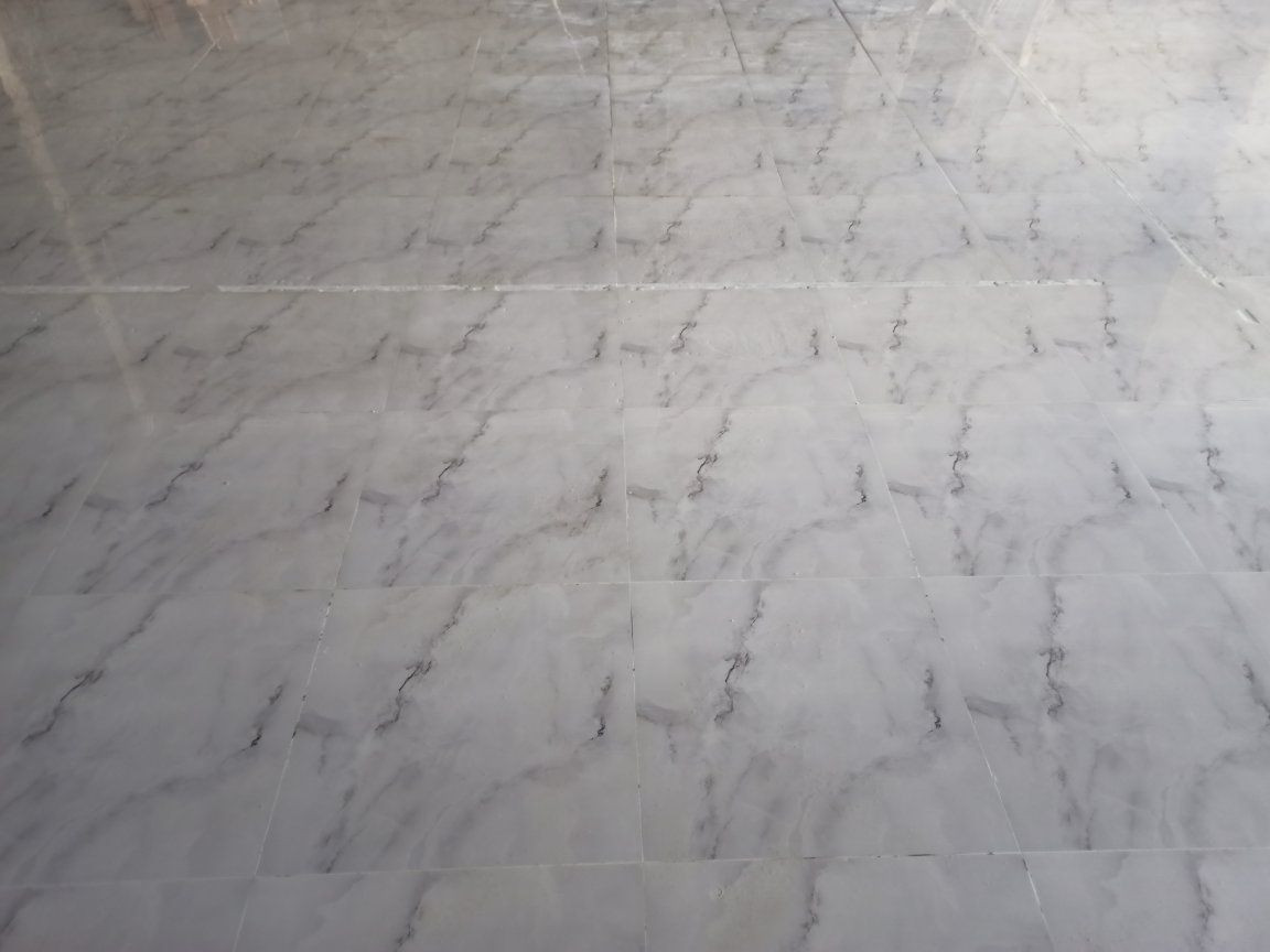 السلام عليكم اسطه سيراميك بورسلين مرمر متفرغ حاليا العمل داخل الموصل فقط اسعار مناسبه وشغل درجة اولى ***********
***********.  كورك بيه واتساب
