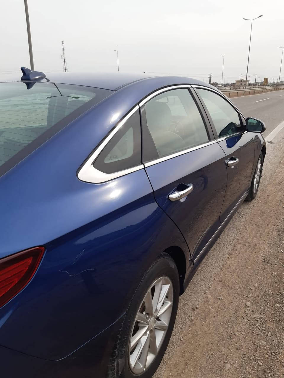 السلام عليكم سوناتا 2019 وارد امريكي صور الحادث بلمنشور  السيارة مكفوله كفاله عامه السعر 145تفاصيل على رقم ***********
