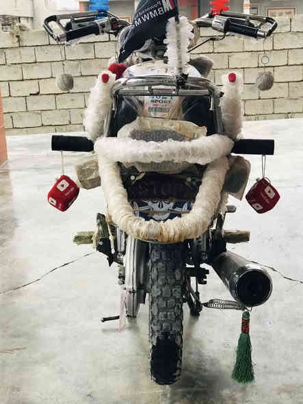 سلام عليكم وين جنايه تايكر لبيع فول جنبزه تايكر موديل 2020 محرك ما مفتوح الموطور كلشي شغال الكيج مال اسرعه شغال كهربائيات شغاله كلهن اسعر 575 وبيها مجال قفلو قفلو 550 الموطور مال جناي مكاني جنوب الموصل كياره قاطع السبعاويين هاذا رقم تلفوني ***********
