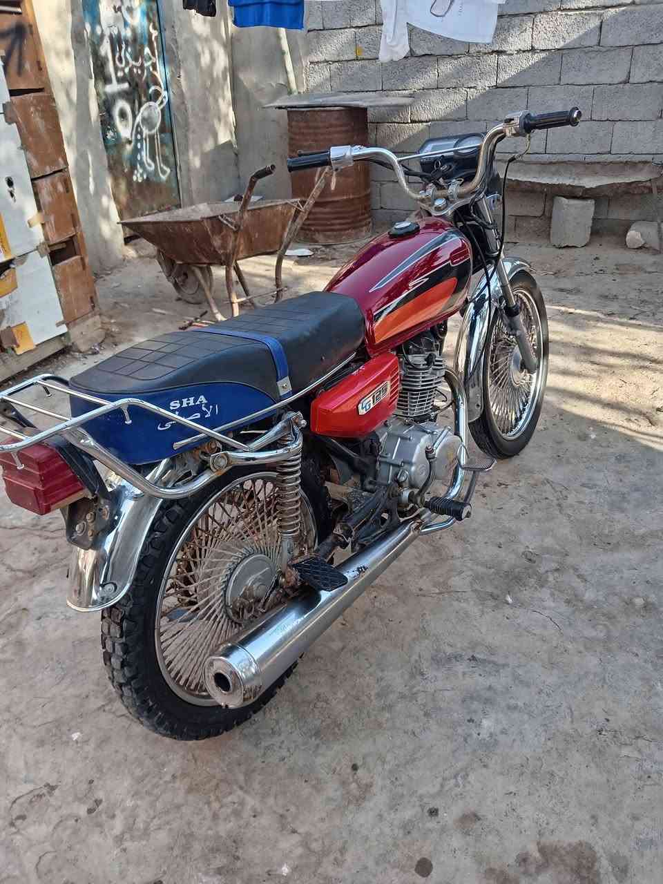 دراجه للبيع مديل 2020 أوراقهى ضايعه بيهى بليته لسعࢪ400وبيهى مجال قليل مكاني دوايه


**إذا كنت صاحب هذا الإعلان وتريد حذفه لأي سبب، رجاءا أرسل رسالة إلى الدعم الفني**