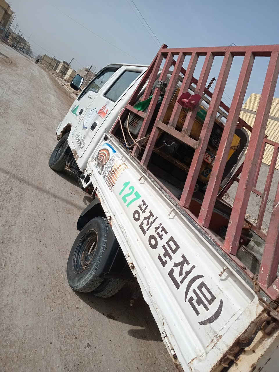 السلام عليكم كية فنتيرة دبل قمارة للبيع موديل 2000 بسمي رقم بغداد مشروع وطني صدر جديد كهربائيات شغالة كير ومحرك واكسل خير من الله السعر65 الرقم ***********
