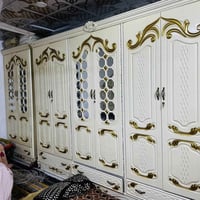 غرفه تسكام عراقي قبل سنتين سكمته 8 بوب خشب كله مملي وكامل ملحقاته ونضي...