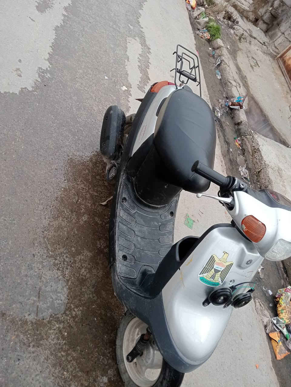 السلمو عليكم  مطور بوتين دبل سكريتا
اشيرل لايتال شغال سلف هورن كيلو متر كيج بانزين  قفل استيرن قفل اكسن   السعر ٣٠٠ وبي مجال رقم مبيل 
***********
***********
