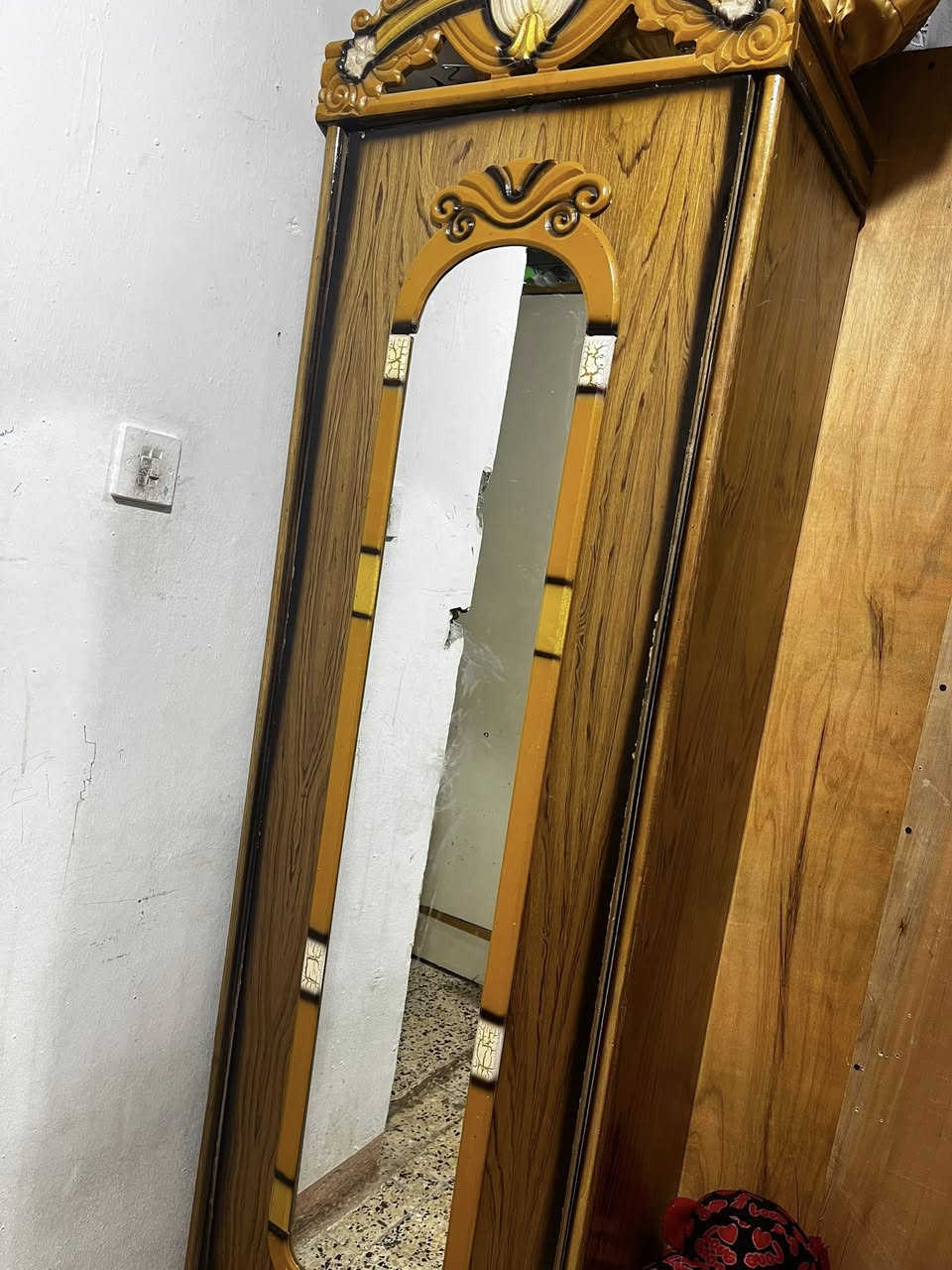 السلام عليكم غرفة  صاج عراقي للبيع نضيفه السعر ٥٠٠بيها مجال بسيط الشراي خاص


**إذا كنت صاحب هذا الإعلان وتريد حذفه لأي سبب، رجاءا أرسل رسالة إلى الدعم الفني**