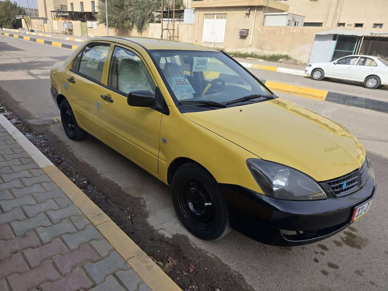 لانسر 2009 للبيع رقم بغداد الدولي
مكينه وكير خير من الله . تبريد ثلج تدفئه شغاله . حداديتهه زينه نظيفه بكت لايت 2010 شاد الهه 
ضرر فقط قبغ جنطه مبدل ومصبوغه عام للجماليه هلالات معمره سياره حلوه وجديده والله 
دوشمه كشناتجدد ارضيات كذالك شاشه بدون نواقص كامله 
مكاني ديالى بعقوبه السعر ٦٧ وبيهه مجال  ***********
