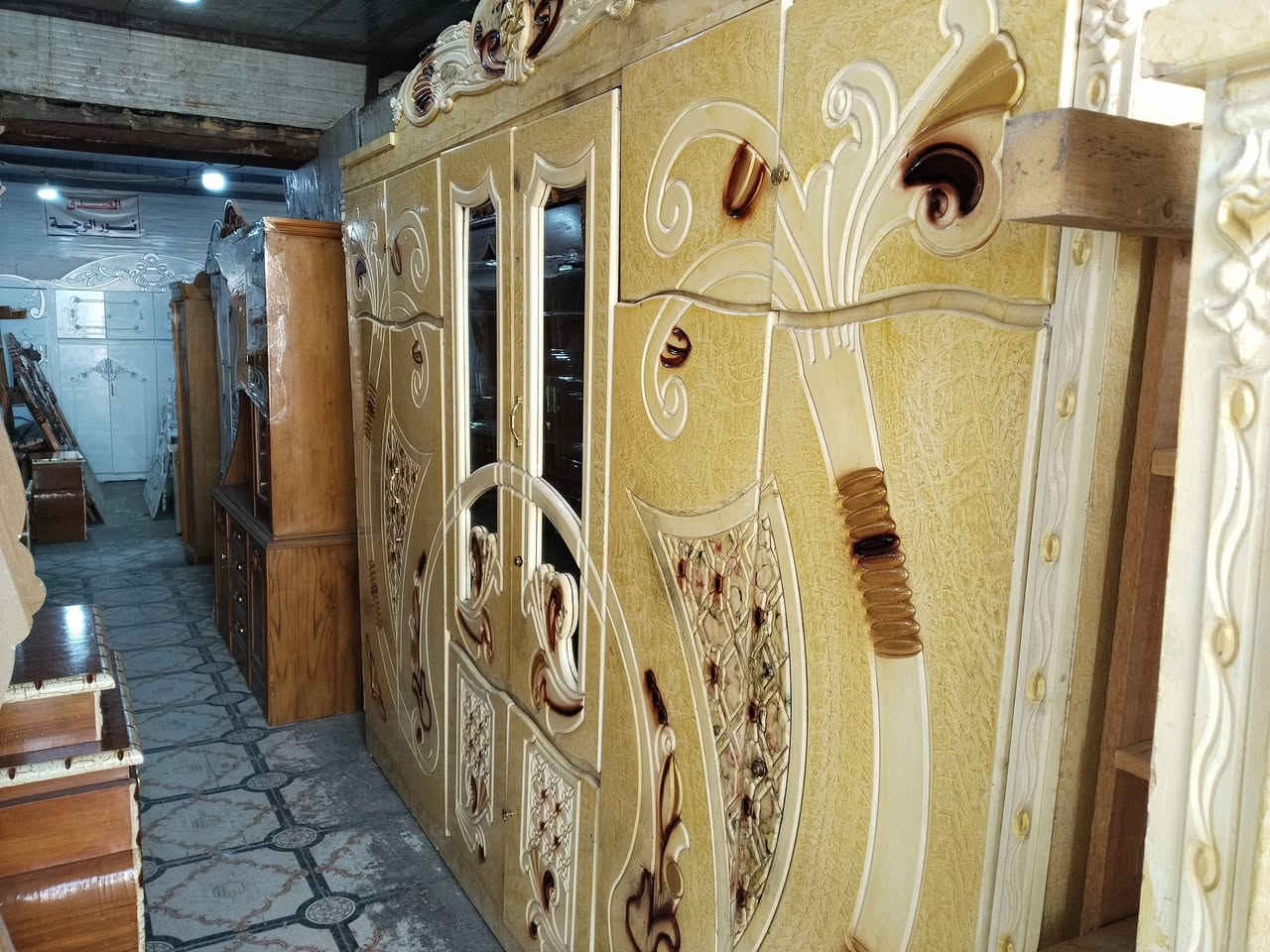 غرف مستخدمه نظيفه بسعر مناسب
***********
