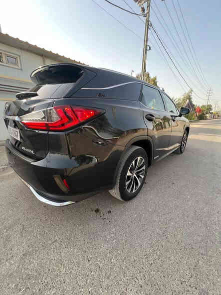 العنوان-بغداد 
الرقم -بغداد

•   🛣️  المسافة المقطوعة    -   51 miles
✅ المواصفات :

✅ المحرك: 6 سلندر – 3.5 لتر هايبرد
✅ نظام الدفع: AWD رباعي
✅ وارد: USA امريكي 
✅ ناقل حركة: أوتوماتيك
• فتحة سقف 
• داخل جلد اسود فاخر 
• كشنات كهربائية مع تبريد + تدفئة + ميموري
• مع تحكم كامل (مالتي كونترول)
• شاشة جبيرة 12.3 إنج مع نظام ملاحة Maps
• 6 وسائد هوائية لحماية شاملة
• كاميرا خلفية دوارة
• حساسات أمامية وخلفية للمساعدة بالاصطفاف
• نظام النقطة العمياء + تحديد المسار + تنبيه الاصطدام
• دخول ذكي + تشغيل بصمة
• مثبت سرعة ذكي (Adaptive Cruise Control)
.صندوق كهربائي 
• إنارة LED أمامي + خلفي مع أوتو لايت
•الاطارات قياس 18
• عدد المقاعد: 7 مقاعد مريحة
• نوافذ أوتو كاملة
• مرايات كهربائية مع إشارات + طي أوتوماتيك
✨ سيارة فخامة + رياضية + عملية بنفس الوقت، مناسبة للمدينة والسفر. 
السعر 33 وبيها مجال بيع او مراوس باقل 
للمزيد من المعلومات الاتصال على الرقم 
***********
بيه وتس اب
