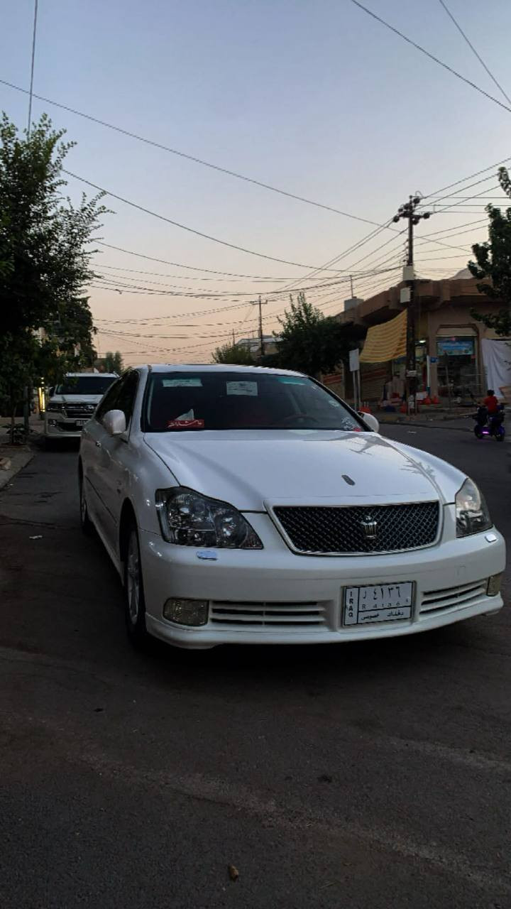 تۆیۆتا کراون (شاهینە)موس سپۆرت بۆ فرۆشتن
• مۆدێل: ٢٠٠٥ .
• مەکینە: ٨٢ (3.0L) - بێ مەسرەف و بە شەرت.
• ڕۆیشتوو: ١٤٠ هەزار کیلۆمەتر.
• بۆیاخ: ٣ پارچە بۆیاخی ئەوروپای هەیە .
• تایبەتمەندییەکان:
• ناو ڕەشی ساج سوور (٣ دوگمە).
• ئاوێنە ئیشارەت و لایتی ناوچەی کوێر كوشن كاره‌با سوكان كاره‌با ته‌برید مه‌ركه‌زی .
•  سڵایت و کوشن جلد نییە 
 بۆ زانیاری زیاتر نامەم بۆ بنێرە

سعرەکەی زۆر مناسبە 

تکایە ئەگەر موشتەری نیت سەرمان مەیەشێنە


**إذا كنت صاحب هذا الإعلان وتريد حذفه لأي سبب، رجاءا أرسل رسالة إلى الدعم الفني**