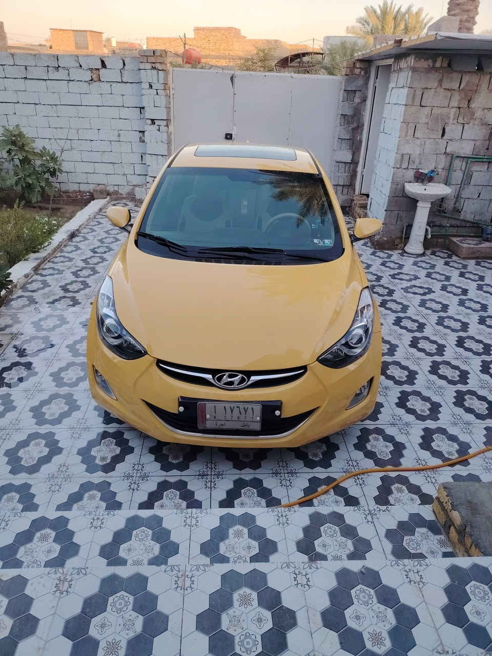 السلا م عليكم النترا وراد أمريكي مديل ٢٠١٣ ليبل واحد مكينه ١٨٠٠ السياره فول ماعده البصمه السياره  مصفره هيئه وغرامات باسمي السياره شرط المداور  حادثه حلو طخات معمارت نفسيتهن.  خابر وراح تعرف باقي التفاصيل *********** مكانه النجف الكوفه
