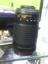 زوم نيكون 70m  300mنظافه 98 بالميه توصيل موجود افحص امام المندوب 07711...