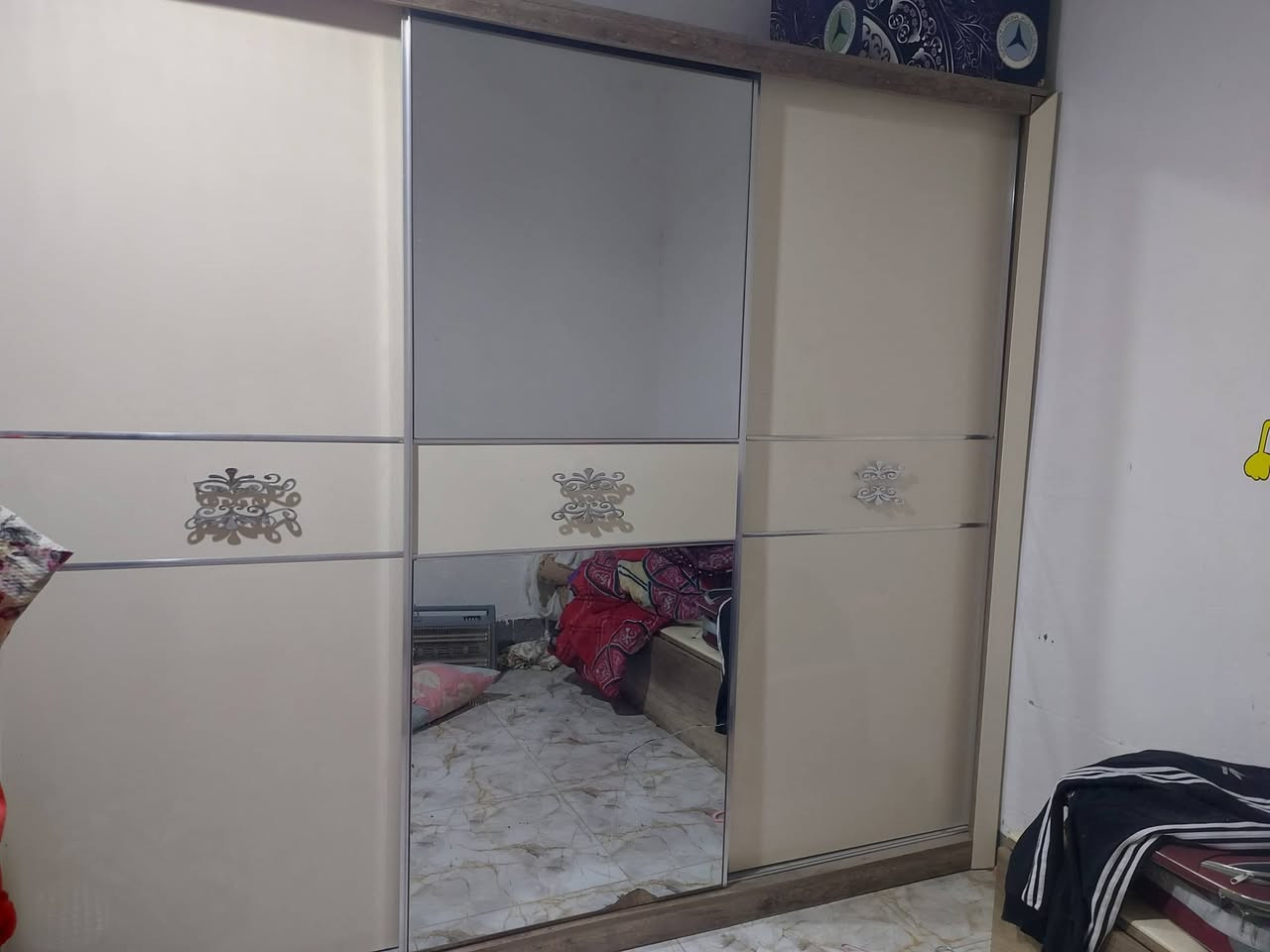 غرفه تركيه نظيفه كلش هيه ودوشك مالتها ب 350


**إذا كنت صاحب هذا الإعلان وتريد حذفه لأي سبب، رجاءا أرسل رسالة إلى الدعم الفني**