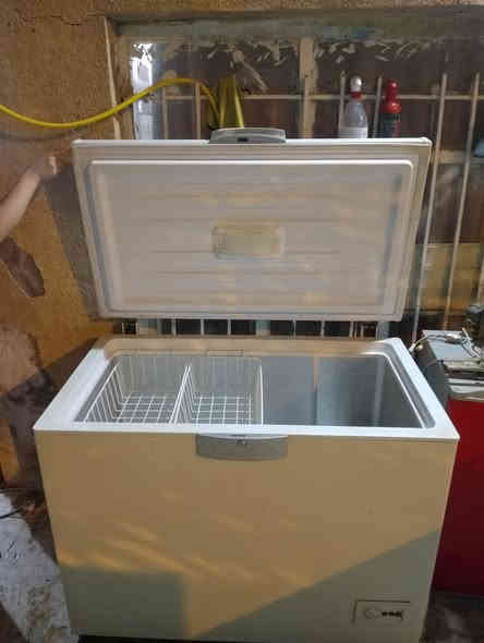 متاح مجمده وثلاجه نضيفات وشغلات ع فحص والضمان مكاني كوت الزهراء الي يريدهن يخابر  وبخدمته مامتواجد ع نت ***********
