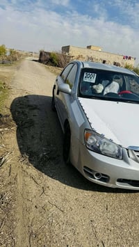 اسبكترا موديل 2009 بدون كص  كير محرك شرط  كهربائيات كلها شغاله صدر نص ...