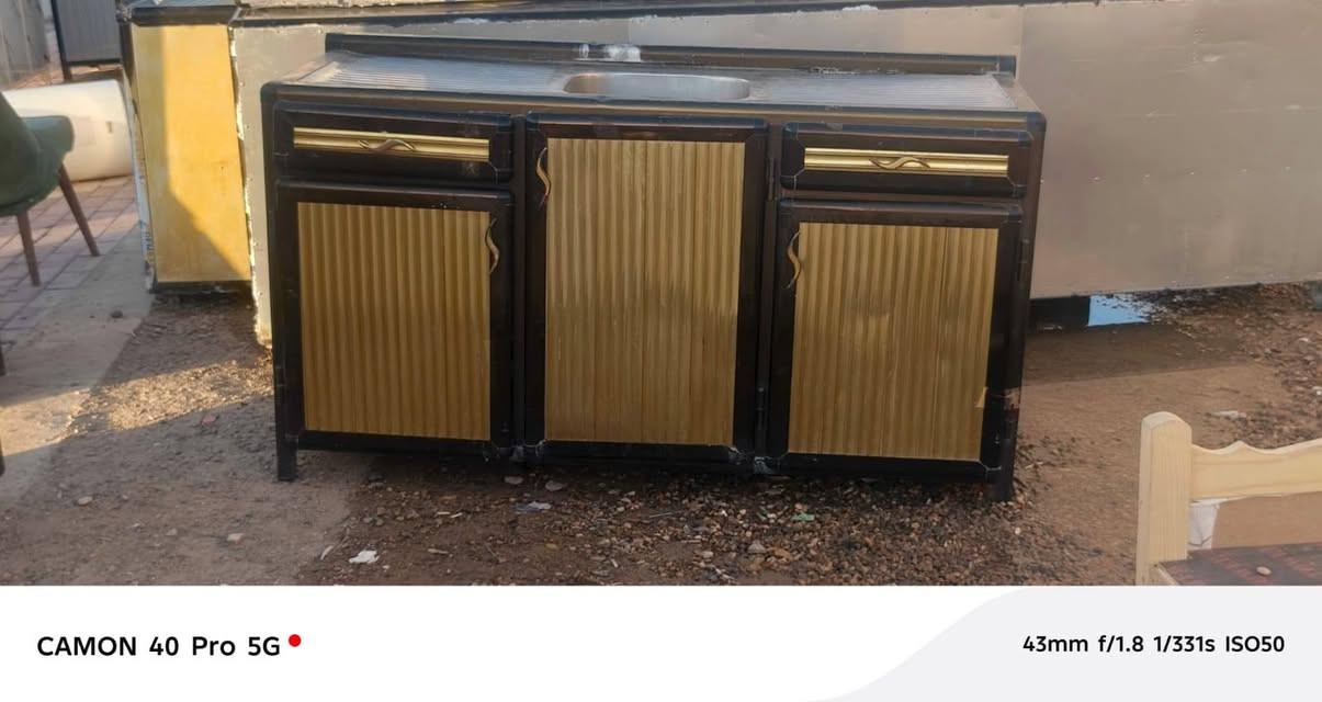 سلام عليكم يوجد اثاث مستعمل نظيف للبيع في قضاء الرمانه الأسعار جدأ مناسبه الاستفسار على هاذه الرقم *********** بي واتساب مفتوح يوجد توصيل كافت مناطق القائم وفتح وشد خليك مرتاح ويانه المكان قضاء الرمانه مقابيل المستوصف محل ابو مهند
