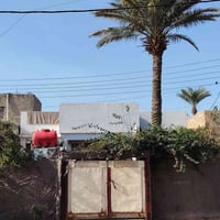 دار للبيع • ٢٠٠م • شارع الامام