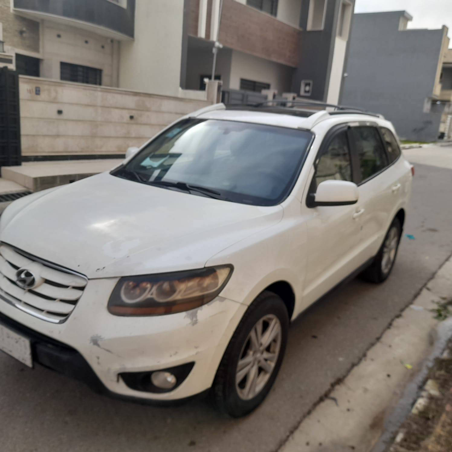 موديل 2010 سته سلندر محرك جيد جدا صبغ قطعتين بيها كابون بانزين مواصفات فول عدا البصمة
موصل حي الحدباء ***********

***********

السعر 135 وبيها مجال
