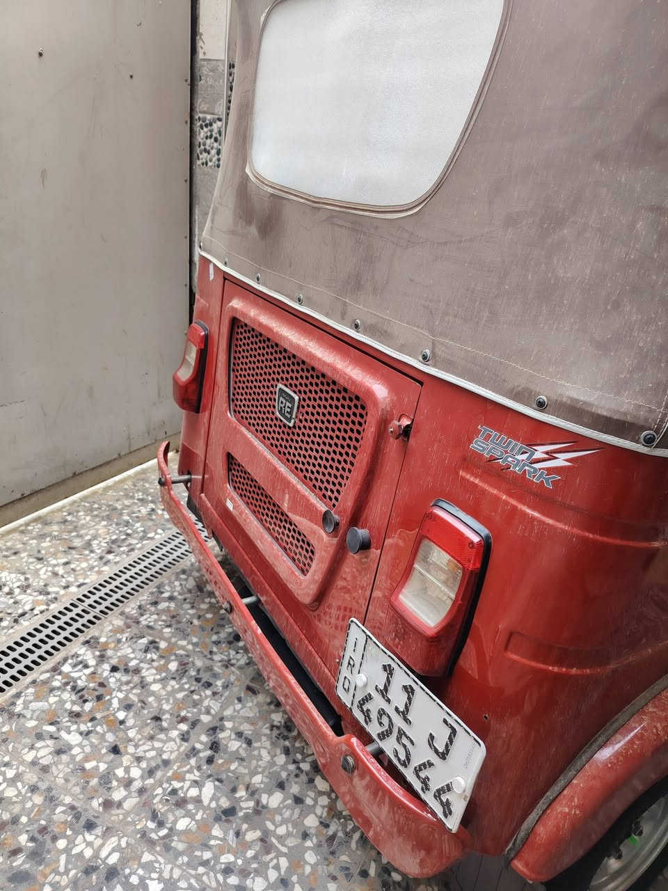 تكتك للبيع ***********
