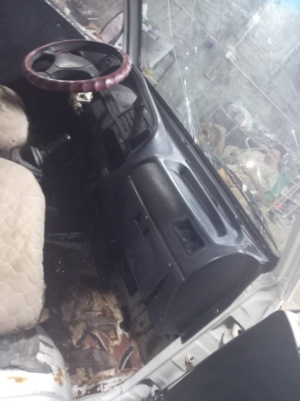 للبيع فاو ٢٠٠٧ منفست شرط وكاله محرك كير سعر ٢٠
***********
