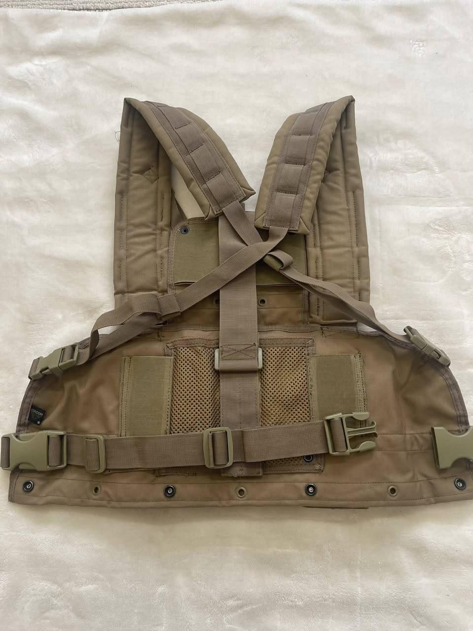 سلام عليكم جمعه مباركه علجميع انشاء لله مشلح  شركه كندور وجعبه تحمل صا رو خ قاذف  سعر خاص وتدلل


**إذا كنت صاحب هذا الإعلان وتريد حذفه لأي سبب، رجاءا أرسل رسالة إلى الدعم الفني**