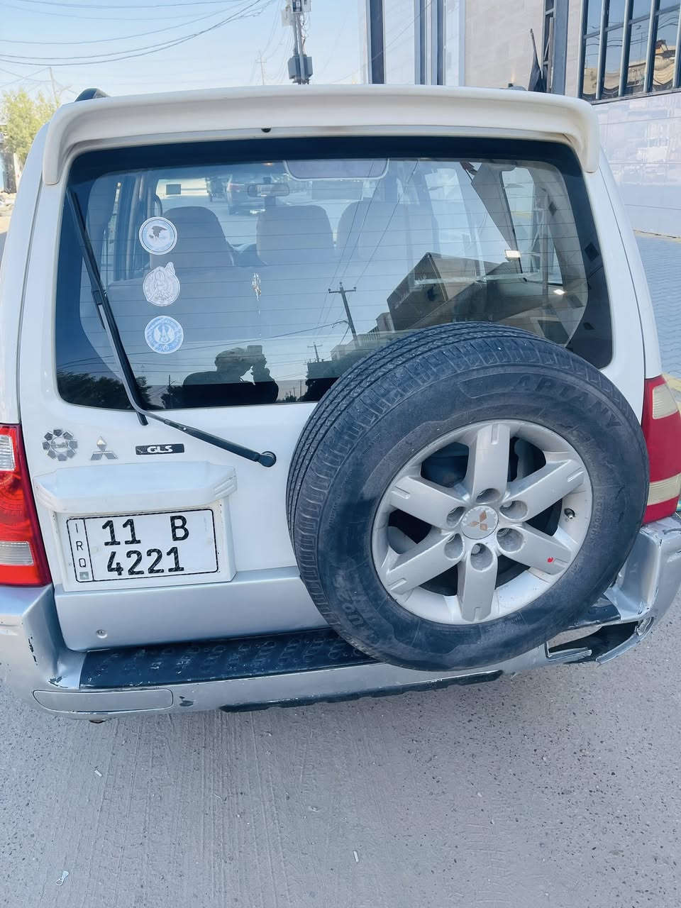 سلام عليكم 
باجيرو 2007 للبيع او مراوس 
بيه جاملغ عكس السايق صبغ فقط يعني قطّعه وحده صبغ فقط 
السياره ب اسمي مكينه 3.8 بيه لاستيك ولف. اعيد واكررر بيه لاستيك ولف  رايده ب88 وبيه مجال مكاني بغداد 
***********
