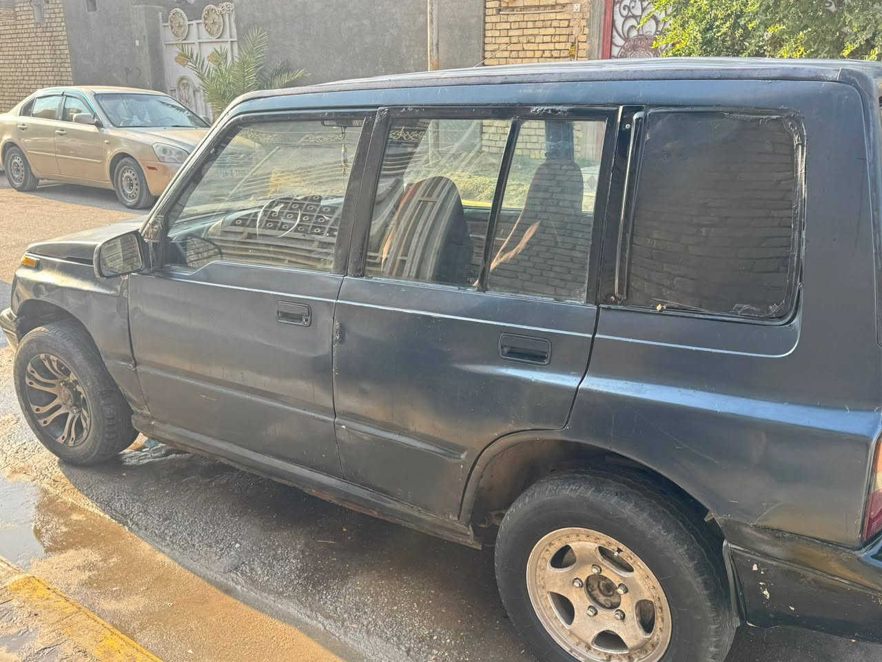 جيب سازوكي موديل 2000 رقم بصره مشروع وطني  بسمي سنويه تنتهي ب2029  تريد وكاله تريد مداور بخدمتك 
كير ومحرك ونجي 4 سلندر مكفولات
حداديه جديده 
كهربائيات كلها تشتغل 
دواخل نضيفه 
عنبار وبريشر وباتري وراديتر جدد
ترايك وين ماتريد 
مكان السياره للناصرية المركز
السعر  25 وبيه مجال 
للاستفسار ***********
