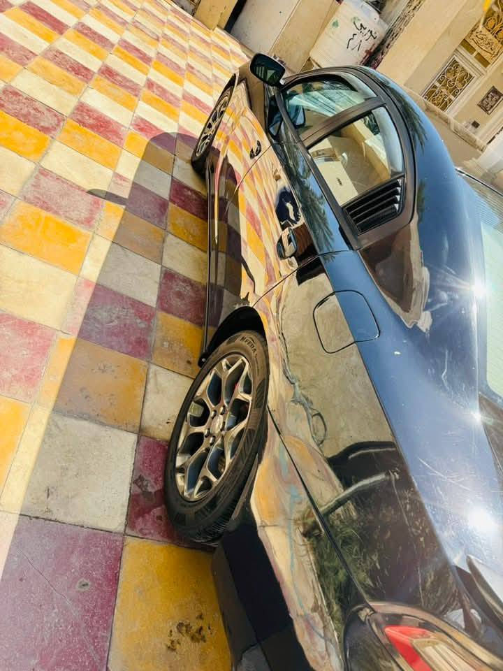 سلام عليكم جارجر بوليسي هيمي مديل 2017 للبيع السعر 150 وبيها مجال بسيط للشراي سياره جاهزه مابيها اي نقص للاستفسار الاتصال على الرقم ***********
او مراوس حسب القناعه
