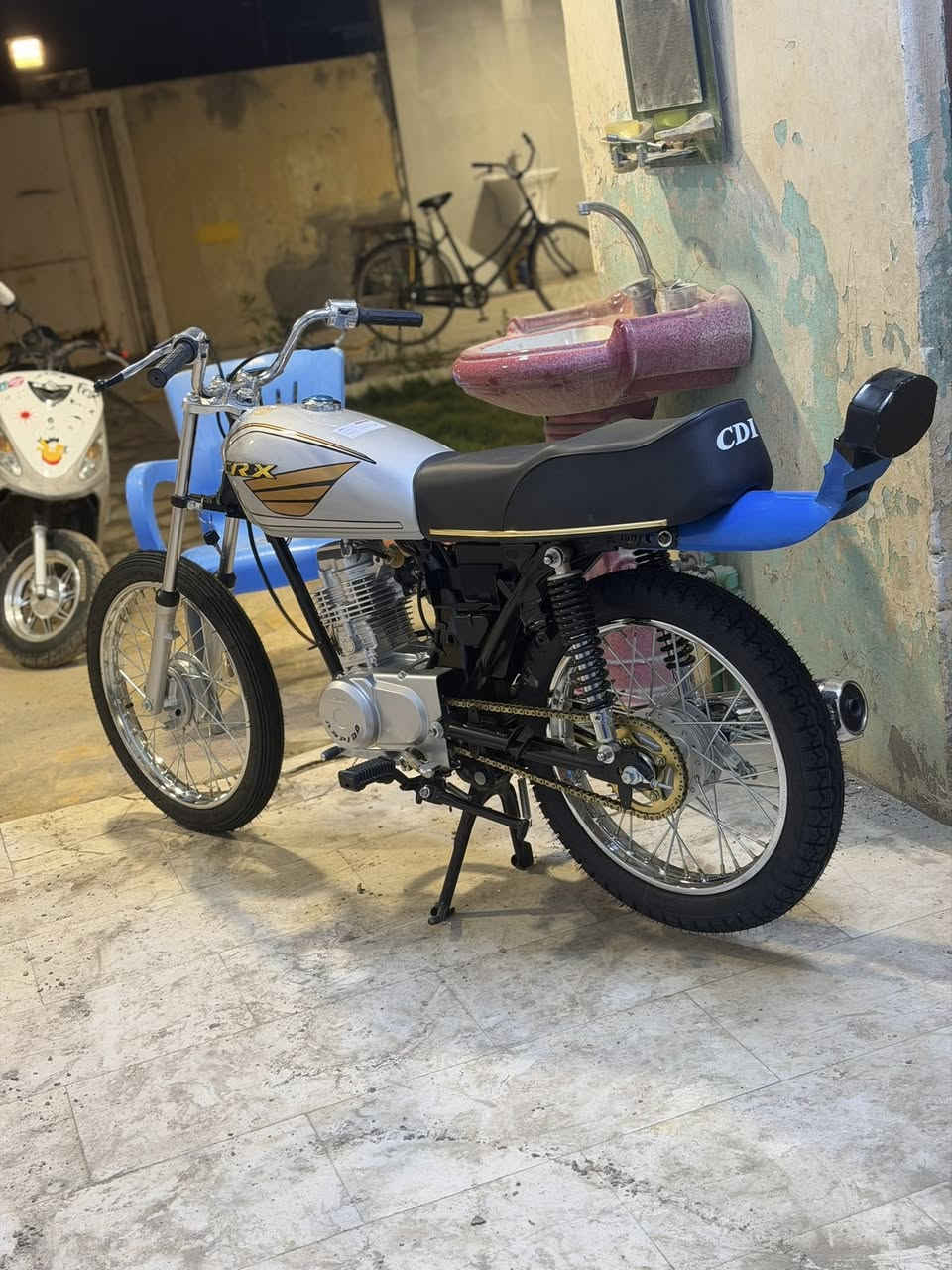 السلام عليكم
دراجه للبيع ..😄😇
شاصيها ٢٢ وكيل نوار ✅
تعميره جديده. دراجه نضبفه صارلها اقل شهر من معمره ..🔥💤
سعر خاص. ..🖤🍂
شراي راسلني مو شراي لاتعبني خيك..👍


**إذا كنت صاحب هذا الإعلان وتريد حذفه لأي سبب، رجاءا أرسل رسالة إلى الدعم الفني**