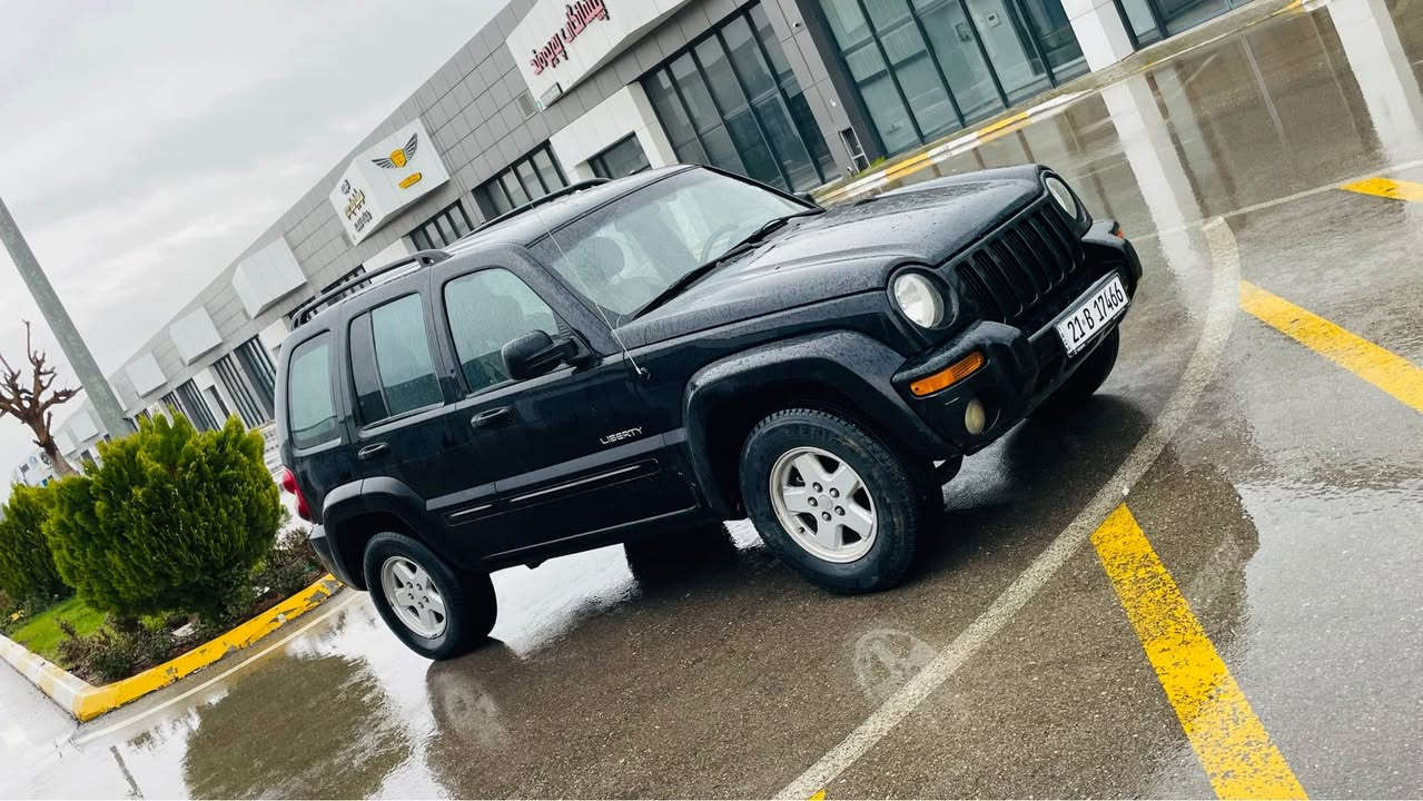 جێب لیبرتی مۆدیل ۲٠٠٤ سەیارەکە ڕەقەم سلیمانییە بە شەرتی تەحویل غەرامە بڕاوە سەنەوی تا ۲٠۳٠ تازەیە گێڕ ئۆتۆماتیک گێڕ و مەکینەی بە شەرتی فەحس و تەرای و فیتەر زۆر مەزبوت و جایزە دەبڵ ئەکسلی بە شەرت سەیارەکە یەک پارچە بۆیاخی هەیە بێ دەعم و لێدروییە پێش و دوای کەپسە قرچیشی نییە دەرگای دواوە سنوق بۆیاخە چوار تایە وویلی لۆک لۆکی لە ژێرایە تەقەو ڕەقەی بە شەرت کارەبای هەموو گیانی بە شەرت تەبرید سارد و گەرمی بە شەرت سەیارەکە ماڵی دۆستە و بێ مەسرەفە مەسرەفی هیچ تیا نییە لە سلیمانیم سیعری ٦۸ گەلاو مەجالیکی برایانە 
٠۷۷٠۲۲٦۸٤۸۹___٠۷٥٠۱٤۸۸٤٠۸ السليمانية, العراق


**إذا كنت صاحب هذا الإعلان وتريد حذفه لأي سبب، رجاءا أرسل رسالة إلى الدعم الفني**