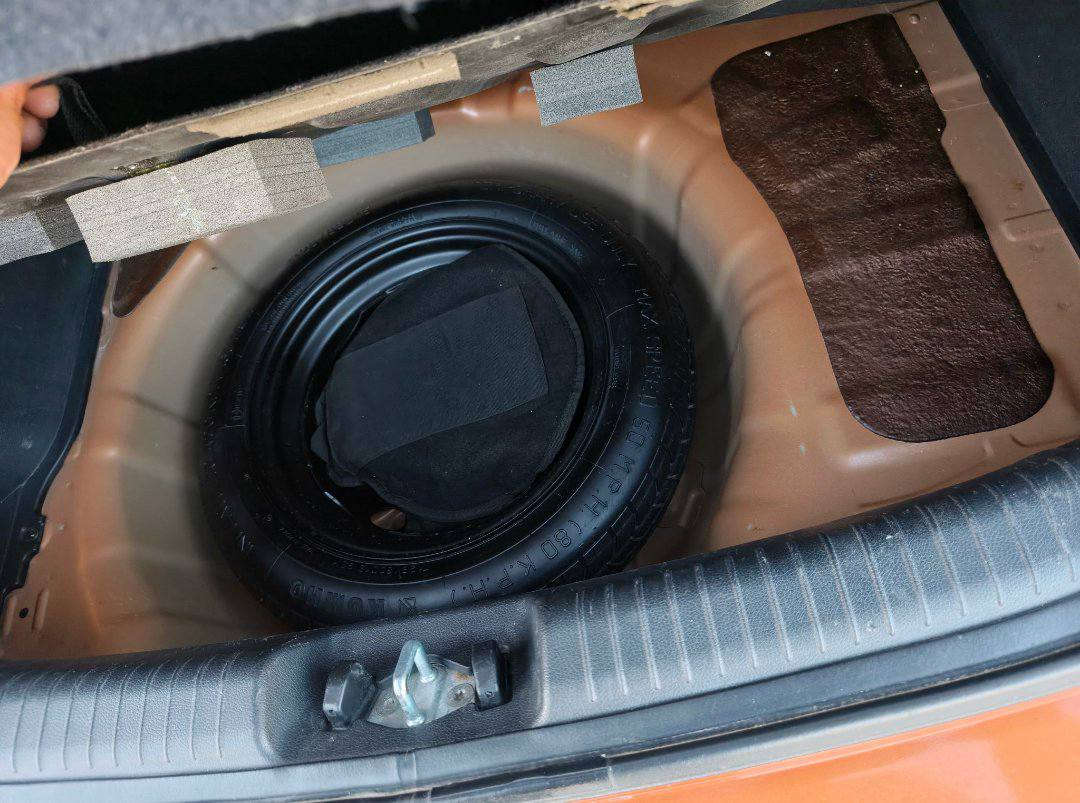 سلام عليكم هونداي موديل ١٦ سياره جاهزه من كلشي مكينة ١٦٠٠ بدون دواخل رقم بغداد 11 سعر 88رقم‏‏‪***********‬‏
