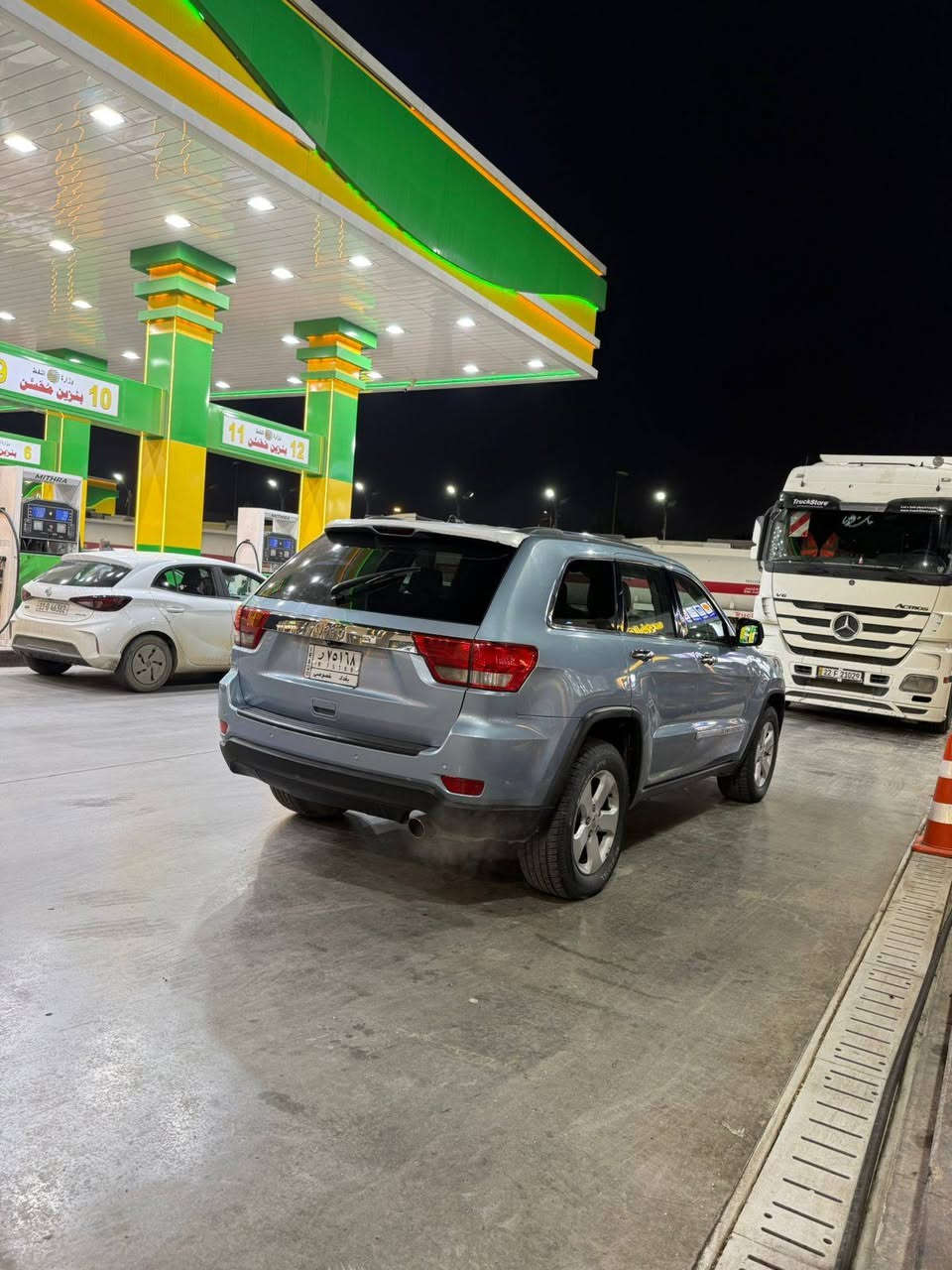 سلام علیکم للبيع جیب لاريدو مدیل 2013 رقم بغداد بسمي تحويل مباشر حادث سیاره باب وجاملغ بدون دواخل سیاره مصبوغة حزام جمالیه اثر جراد کیر ومکینه کفولات محرك هسه شاده صار شهر تخم تایر جديد. صدر جدید. سیاره ما بيه نقص 
موصفات فول مکان سیاره بغداد البلديات سعر 129 بيه مجال بصیط رقم *********** 
اعتذر عن مراوس بیع فقط
