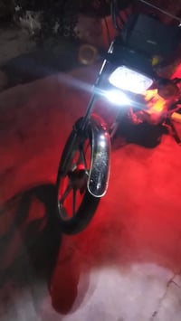 4 كير كلش نضيف مثل ما تشوف اي نقص مابي كلة شغال 425 الشراي بس يتصل 077...