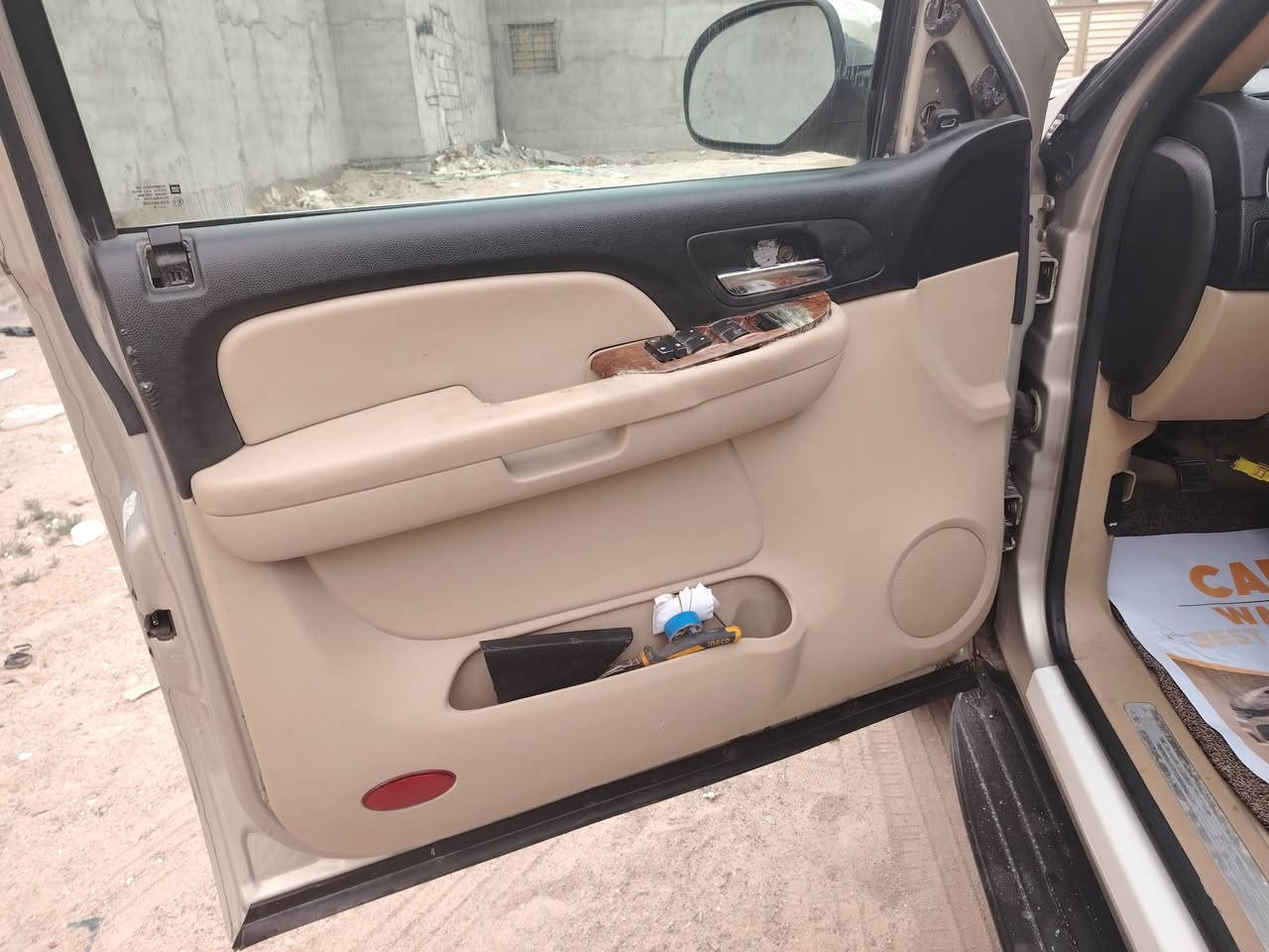 السلام عليكم مرا خصت الادمن سياره تاهو للبيع مديل 2007 رقمها بغداد انكليزي السياره كير محرك خير من الله حداديه فقط ربل طبله تبريد خير من الله كهربايات سياره غاز بانزين اكو خياس بلساكيه فوك البيبان السعر 155 وبيها مجال العنوان الجزيره شط العرب شارع باب الهوا الاتصال علئ الرقم ***********
