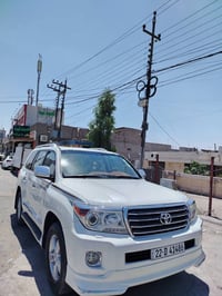 لاندكروزر GXR • ٢٠١٤ • ١٧٠٠٠٠ كم