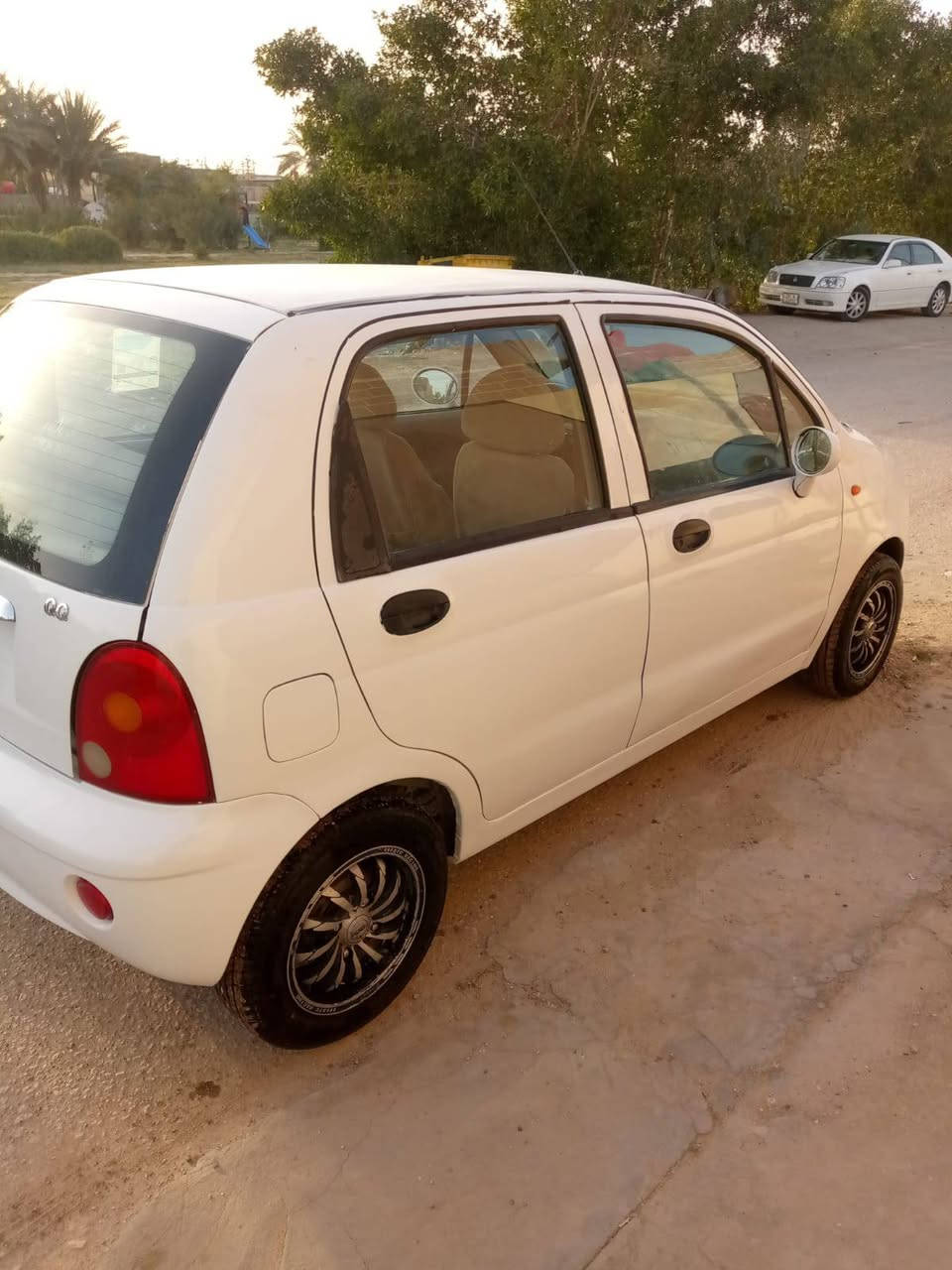 السلام عليكم
للبيع كيو كيو موديل ٢٠١٣

كير عادي

مكينه وكير جديد بدون تبخير بلادي

حدادية جديدة سيارة كاملة برغي ماناقصه

السنوية ل ٢٠٢٨ 

السعر خاص او الانتصال على 

***********
