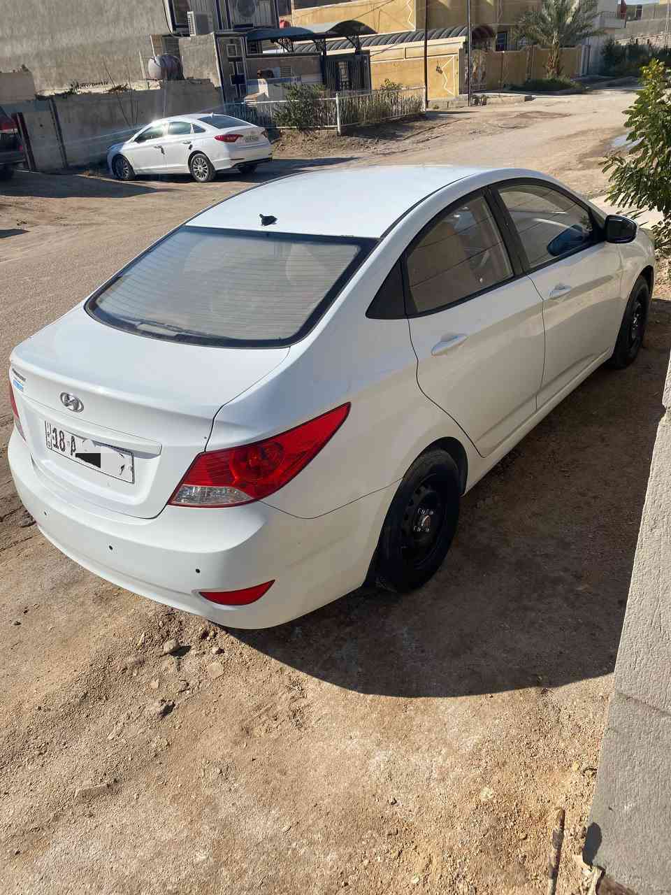 السلام عليكم
اكسنت موديل 2017 خليجي  رقم بابل الإنكليزي  مداور ثاني يوم سياره مكينه وكير مكفولات مكفوله من الضربه بيه صبغات بل الباب بسيطه 
 مكاني بابل الهاشميه ***********
