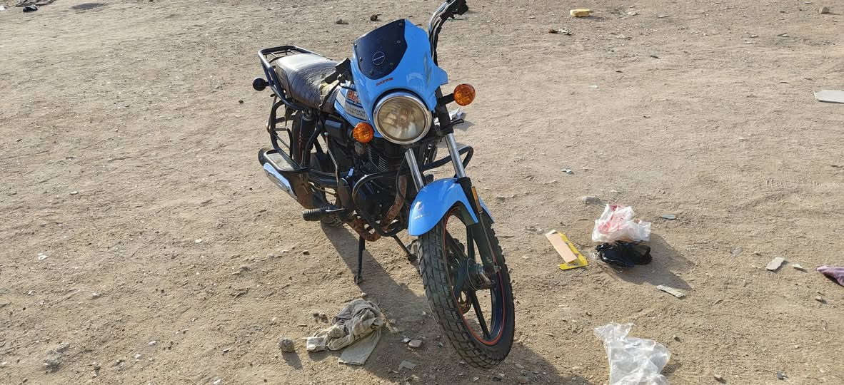 سلام عليكم شباب دراجه موديل 23
وكيله علي عنجور كفاله عامه مكينه 200 جديده تايرات جوبلس جدد ستوني شادهن بريك جديد تخم اشاير جدد 
نكره سلف شرط ترايك وين ميعجبك 
***********
