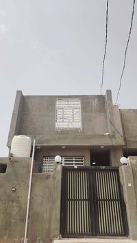 ١٠٠م • طابق ونص • مجمع بيتي الثاني